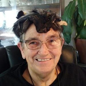 Meet your Posher, Marie